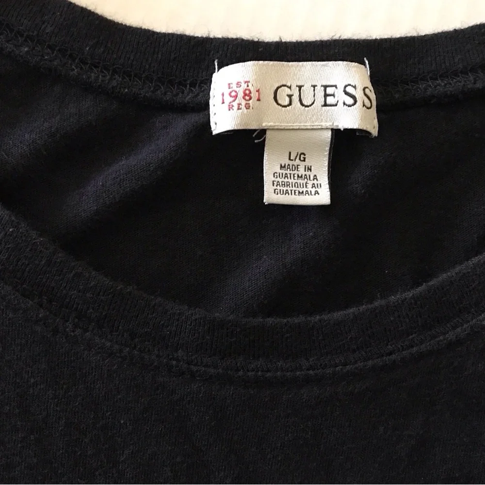 Guess Black Graphic T-Shirt for Women - Picture 2 of 3